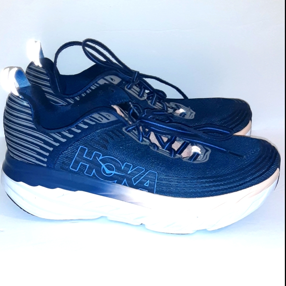 Hoka one/one navy & pink size 9.5 but fit like a 9
